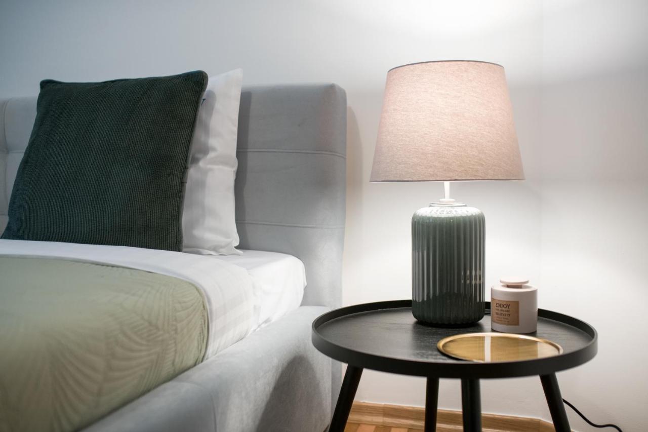 Wawelove Pilsudskiego - 3 Bedroom Apt. With Balcony And Free Parking! Krakow Exterior photo